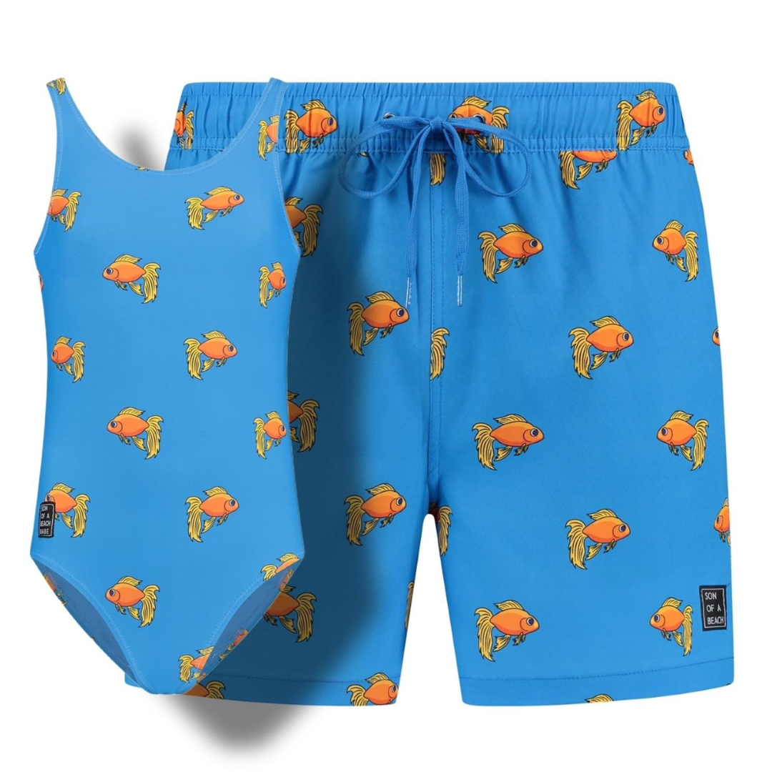 Goudvis, Vader en dochter zwemkleding